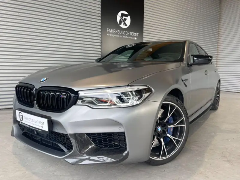 Photo 1 : Bmw M5 2019 Essence