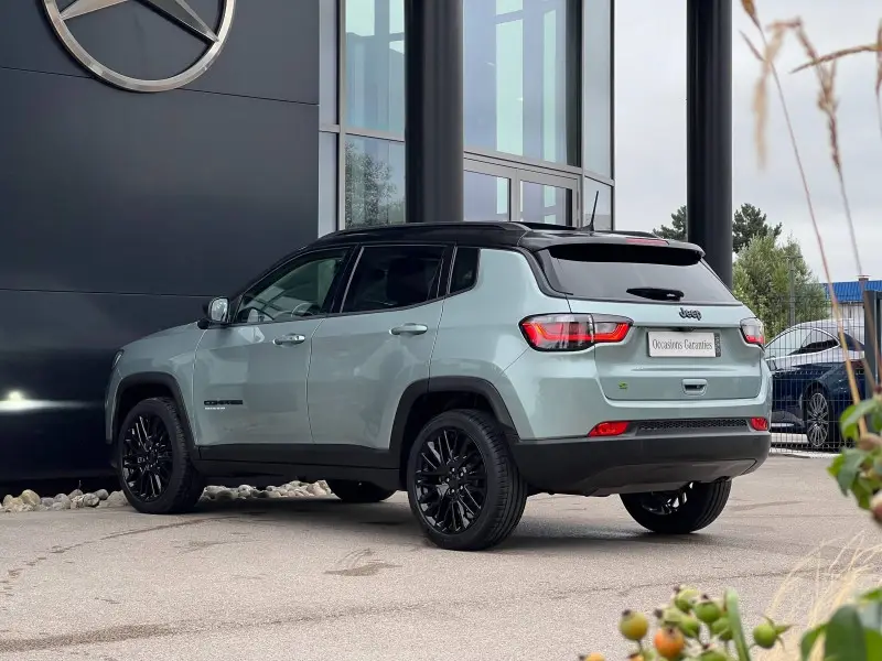 Photo 1 : Jeep Compass 2023 Essence