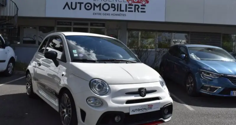 Photo 1 : Abarth 500 2016 Petrol