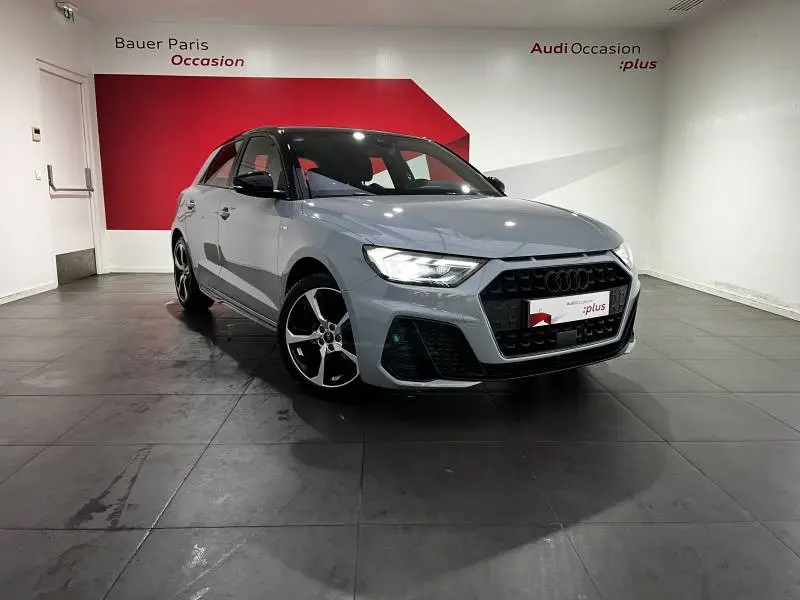 Photo 1 : Audi A1 2023 Petrol