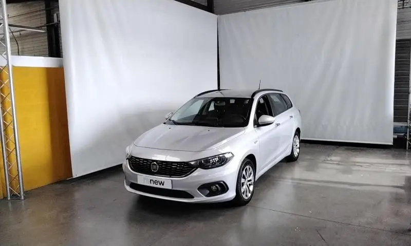 Photo 1 : Fiat Tipo 2019 Diesel