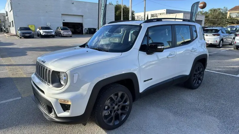 Photo 1 : Jeep Renegade 2023 Hybrid