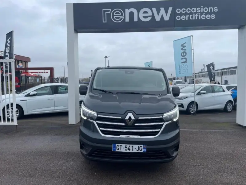 Photo 1 : Renault Trafic 2023 Diesel