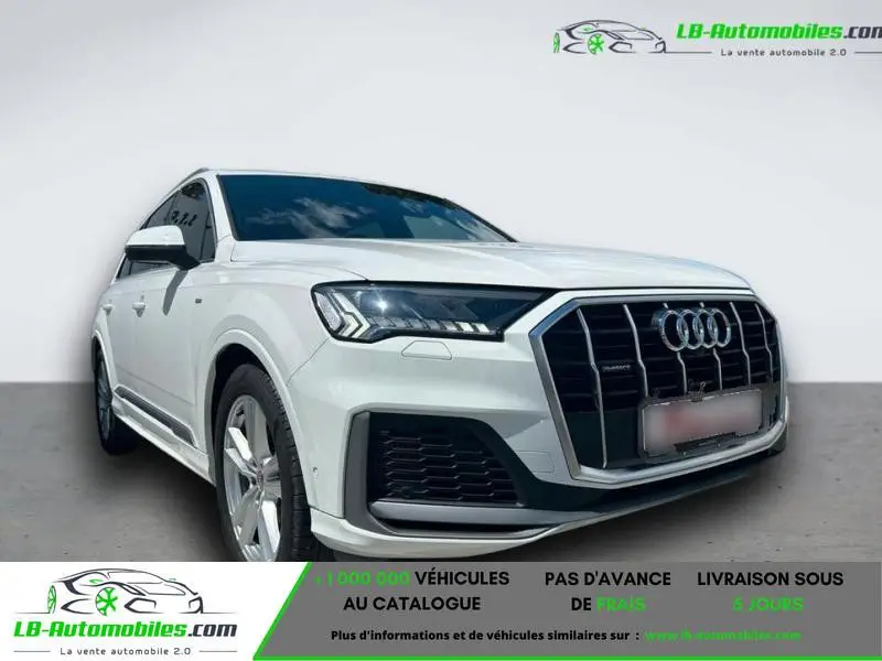 Photo 1 : Audi Q7 2023 Petrol