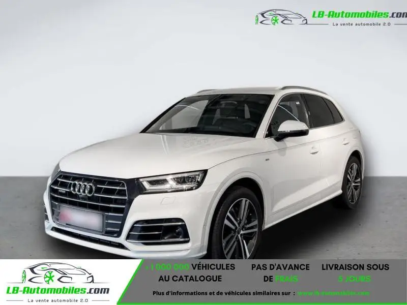 Photo 1 : Audi Q5 2021 Hybride