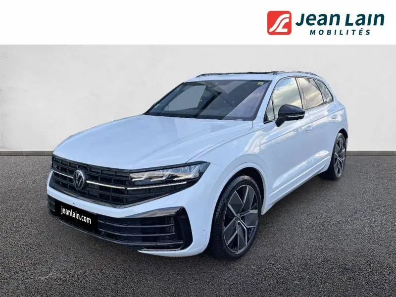 Photo 1 : Volkswagen Touareg 2023 Essence