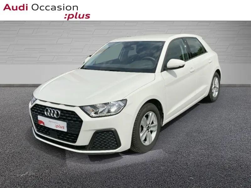 Photo 1 : Audi A1 2022 Essence