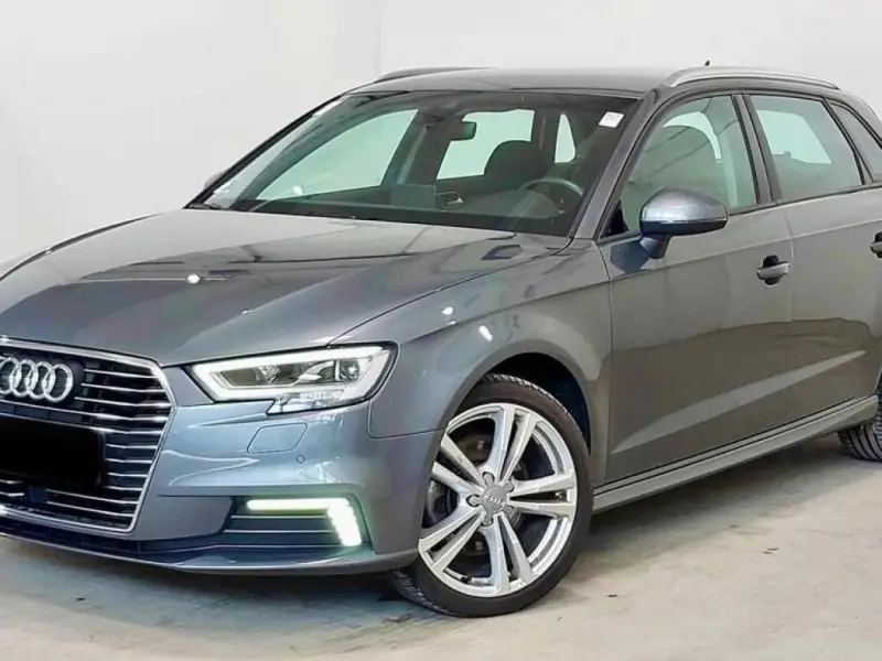 Photo 1 : Audi A3 2020 Hybrid