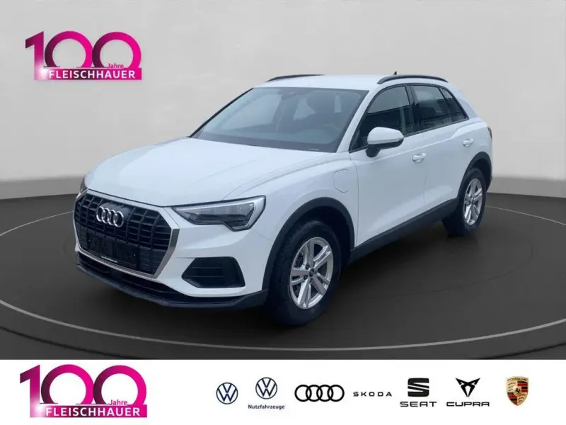 Photo 1 : Audi Q3 2022 Hybrid