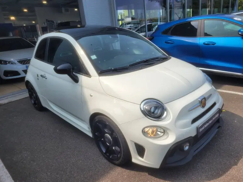 Photo 1 : Abarth 500 2018 Petrol