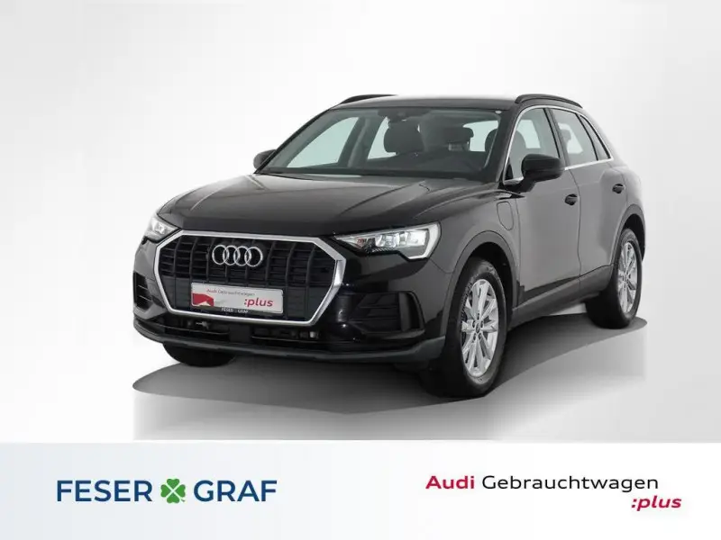 Photo 1 : Audi Q3 2021 Hybrid