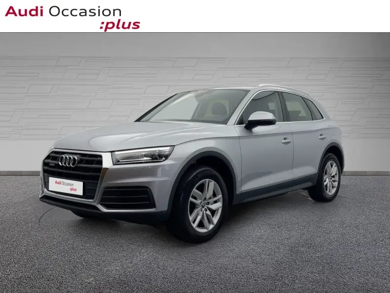 Photo 1 : Audi Q5 2020 Essence