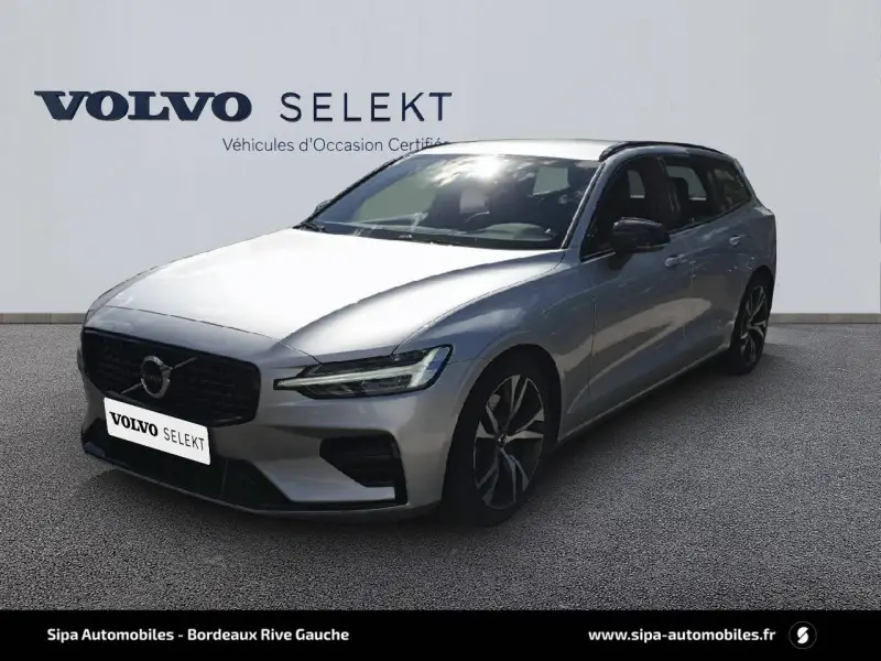 Photo 1 : Volvo V60 2021 Essence