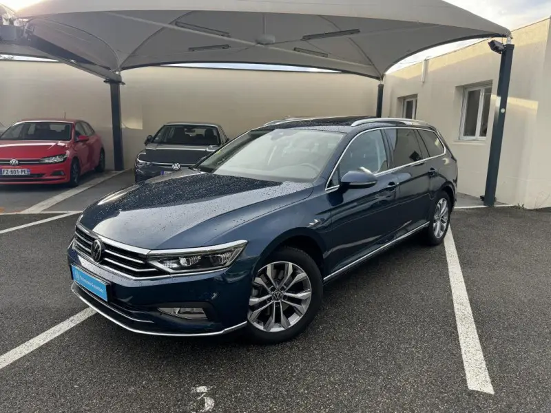 Photo 1 : Volkswagen Passat 2022 Diesel