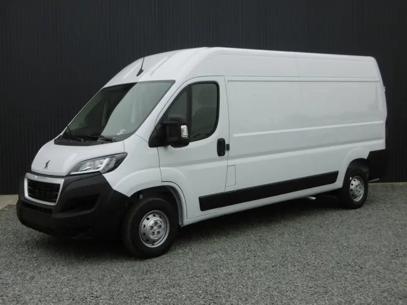 Photo 1 : Peugeot Boxer 2023 Diesel