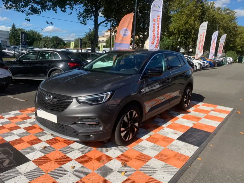 Photo 1 : Opel Grandland 2021 Essence