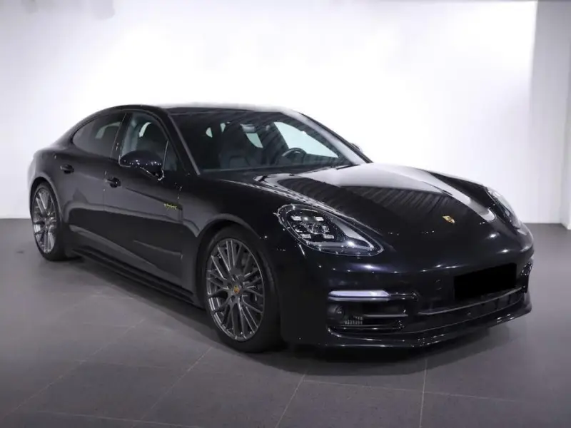 Photo 1 : Porsche Panamera 2023 Hybrid