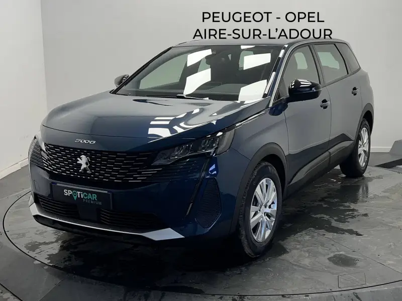 Photo 1 : Peugeot 5008 2024 Petrol