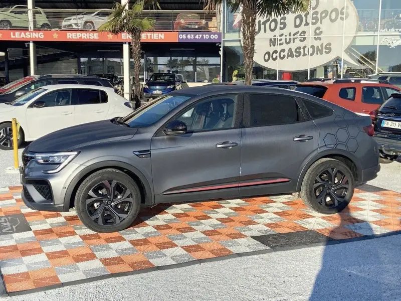 Photo 1 : Renault Arkana 2023 Petrol