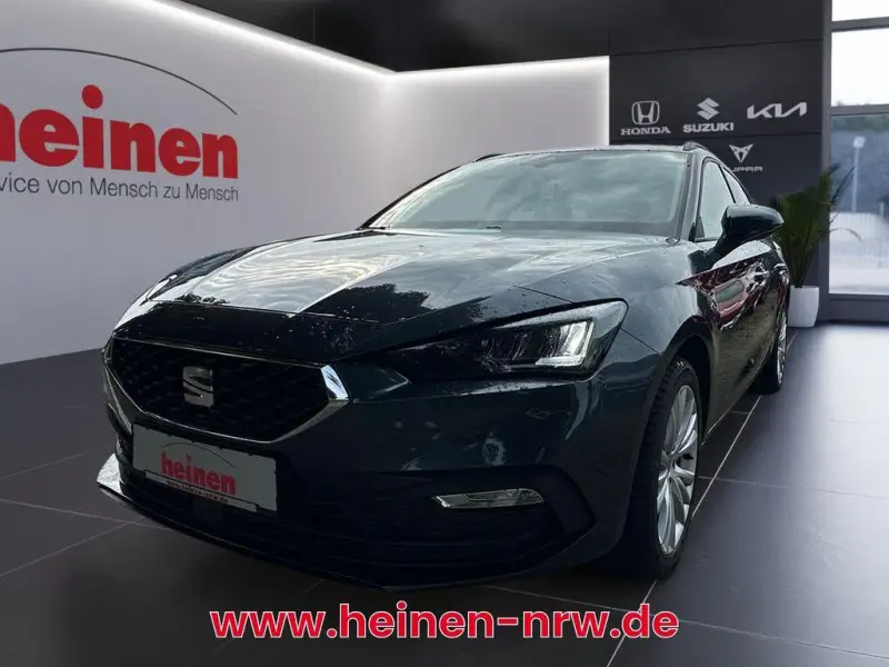 Photo 1 : Cupra Leon 2024 Petrol