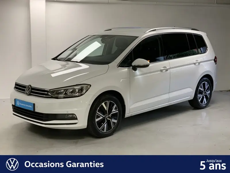 Photo 1 : Volkswagen Touran 2023 Petrol