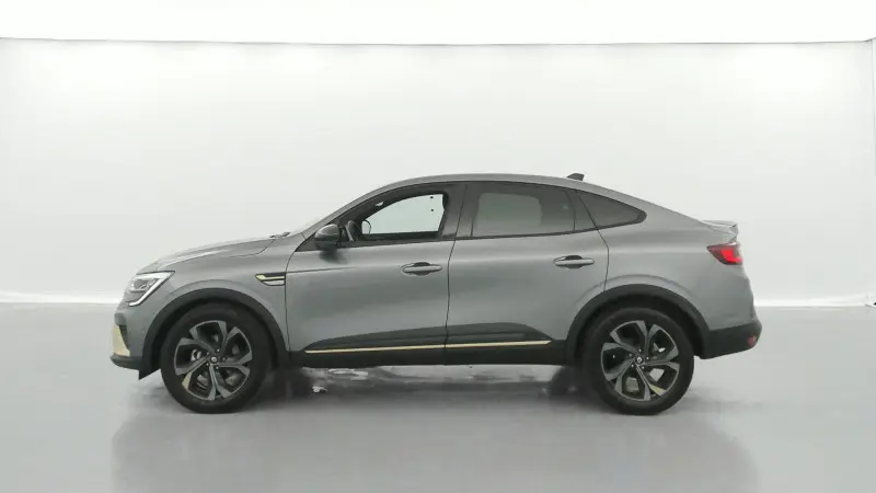 Photo 1 : Renault Arkana 2023 Hybrid