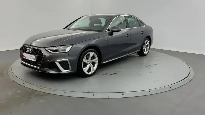 Photo 1 : Audi A4 2019 Petrol