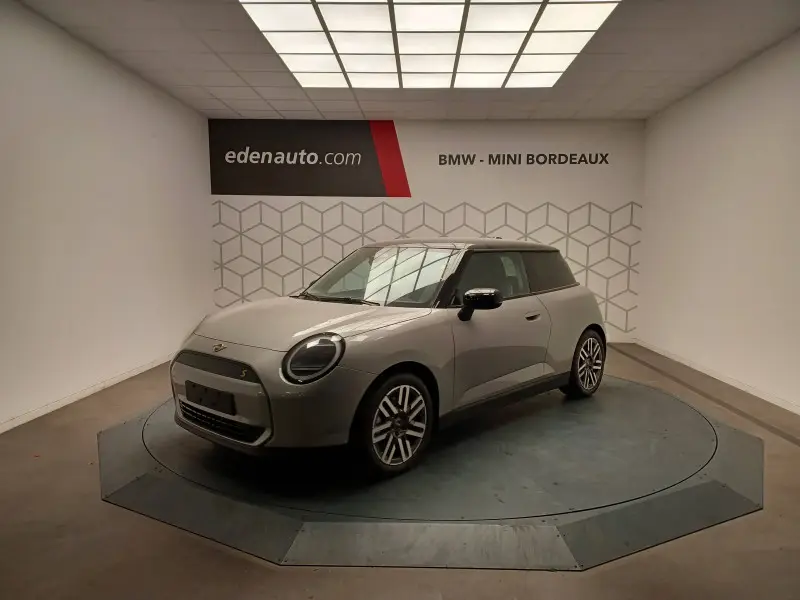 Photo 1 : Mini Cooper 2024 Electric