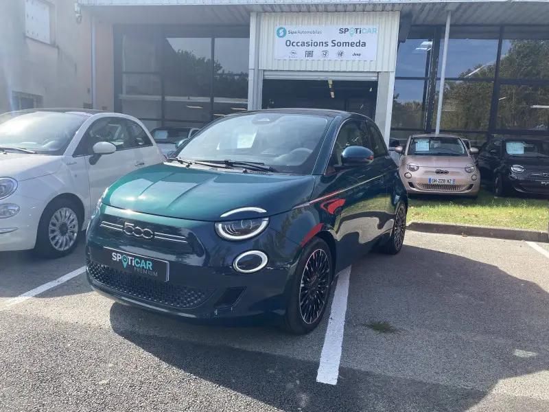 Photo 1 : Fiat 500 2022 Electric