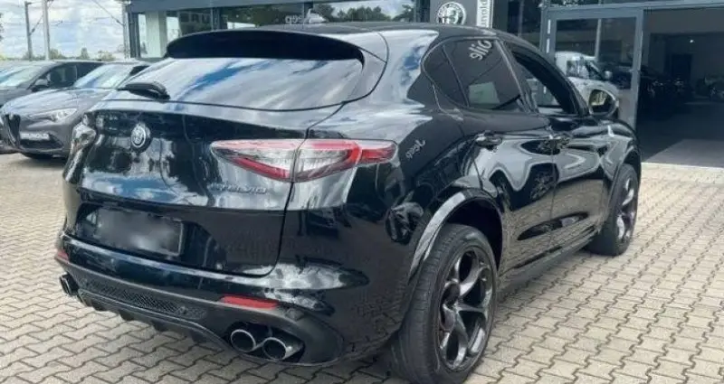 Photo 1 : Alfa Romeo Stelvio 2020 Petrol