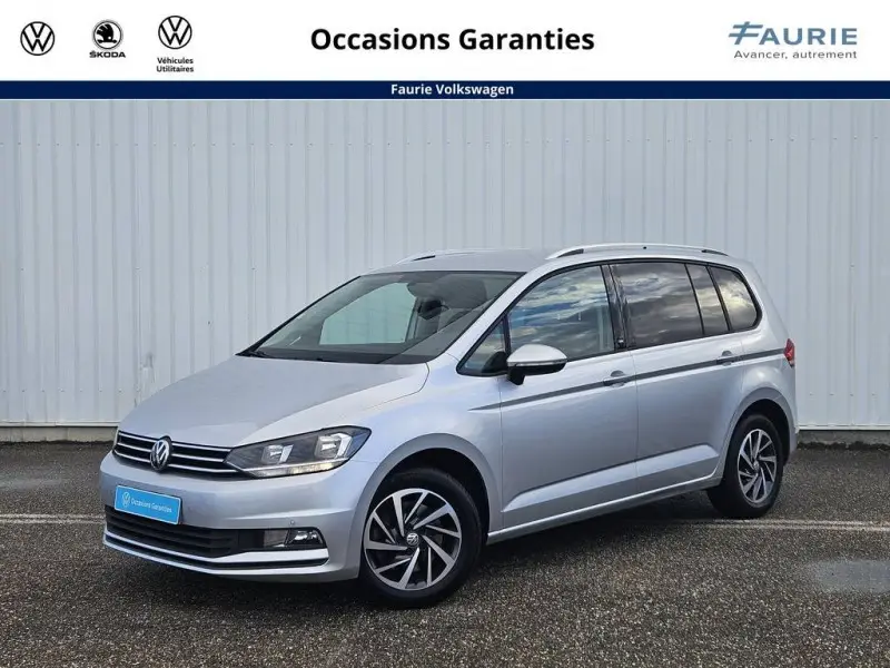 Photo 1 : Volkswagen Touran 2017 Petrol