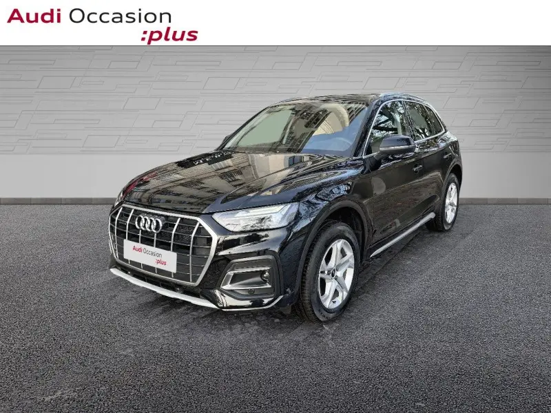 Photo 1 : Audi Q5 2024 Petrol