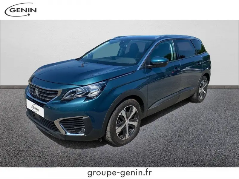 Photo 1 : Peugeot 5008 2018 Petrol