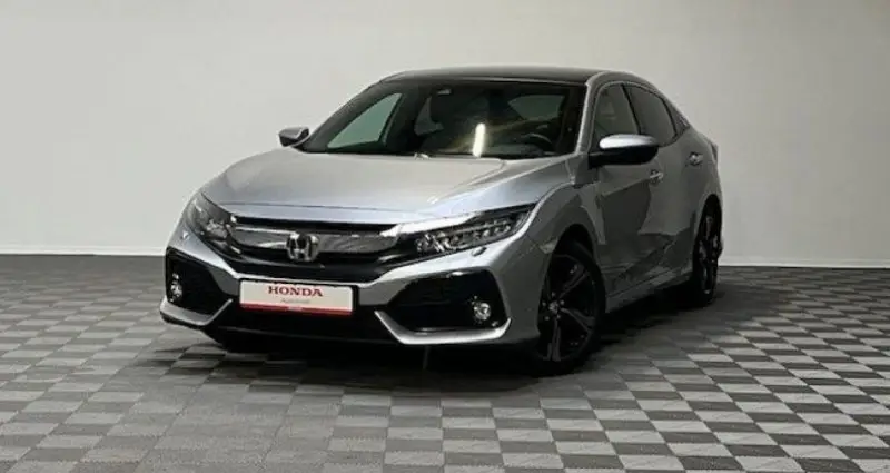 Photo 1 : Honda Civic 2018 Petrol