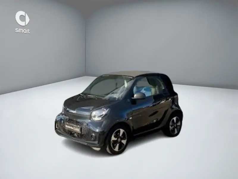 Photo 1 : Smart Fortwo 2021 Non renseigné