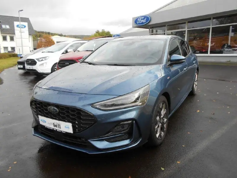 Photo 1 : Ford Focus 2022 Diesel