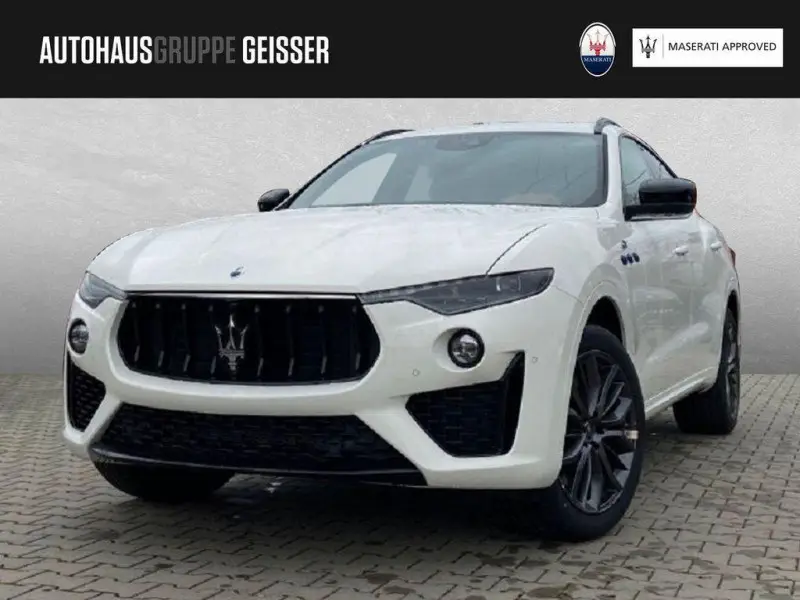 Photo 1 : Maserati Levante 2024 Petrol