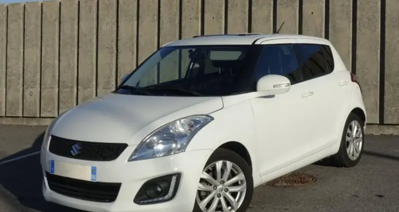 Photo 1 : Suzuki Swift 2016 Essence