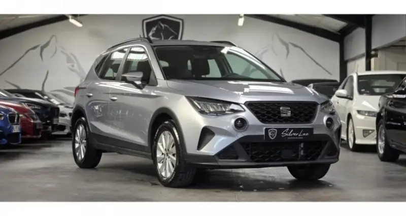 Photo 1 : Seat Arona 2022 Petrol