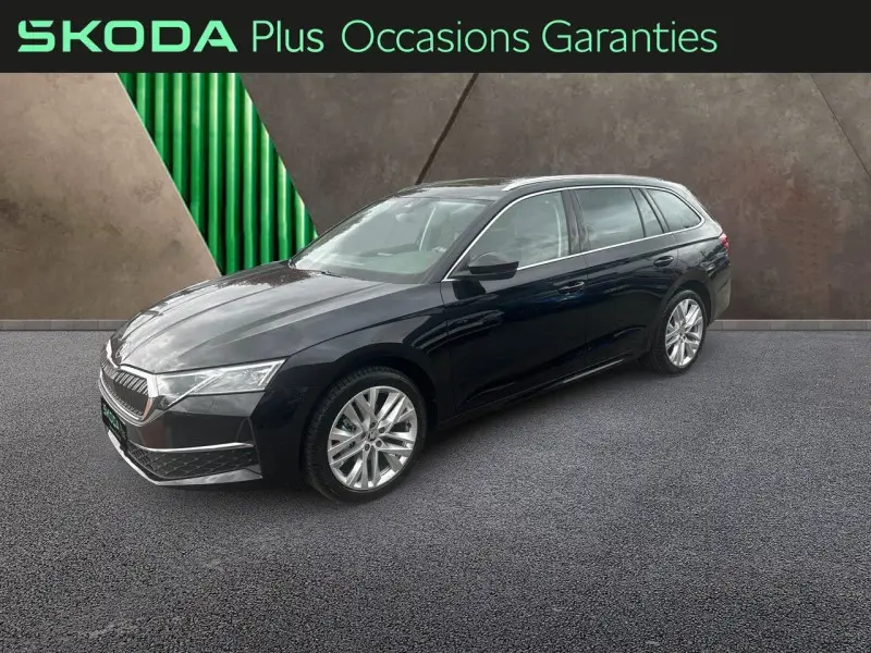 Photo 1 : Skoda Octavia 2024 Petrol