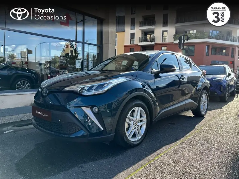 Photo 1 : Toyota C-hr 2023 Petrol