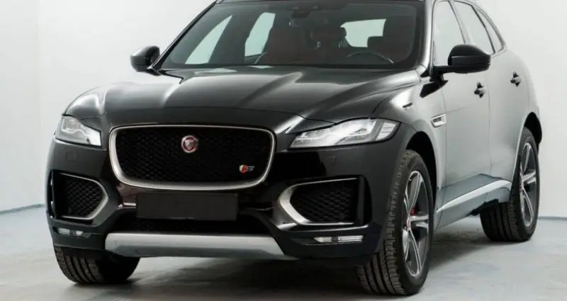 Photo 1 : Jaguar F-pace 2016 Petrol