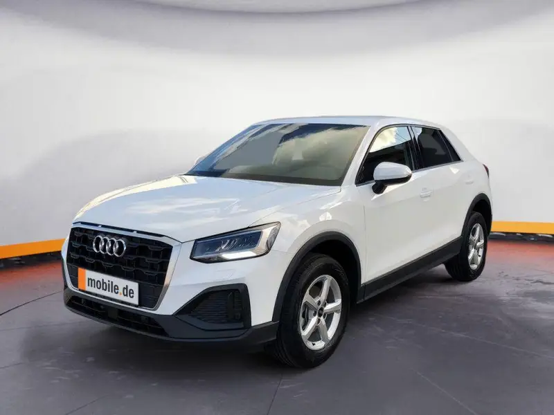 Photo 1 : Audi Q2 2023 Petrol