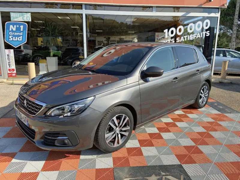 Photo 1 : Peugeot 308 2020 Essence