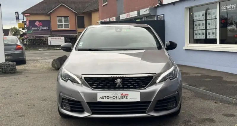 Photo 1 : Peugeot 308 2018 Petrol