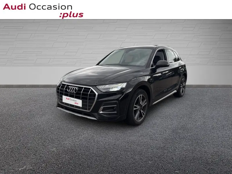 Photo 1 : Audi Q5 2021 Petrol