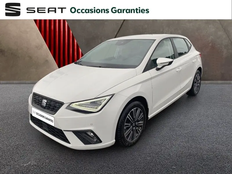 Photo 1 : Seat Ibiza 2023 Petrol