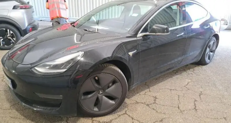 Photo 1 : Tesla Model 3 2019 Electric