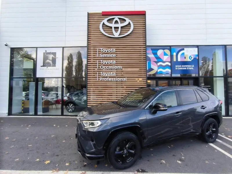 Photo 1 : Toyota Rav4 2020 Petrol