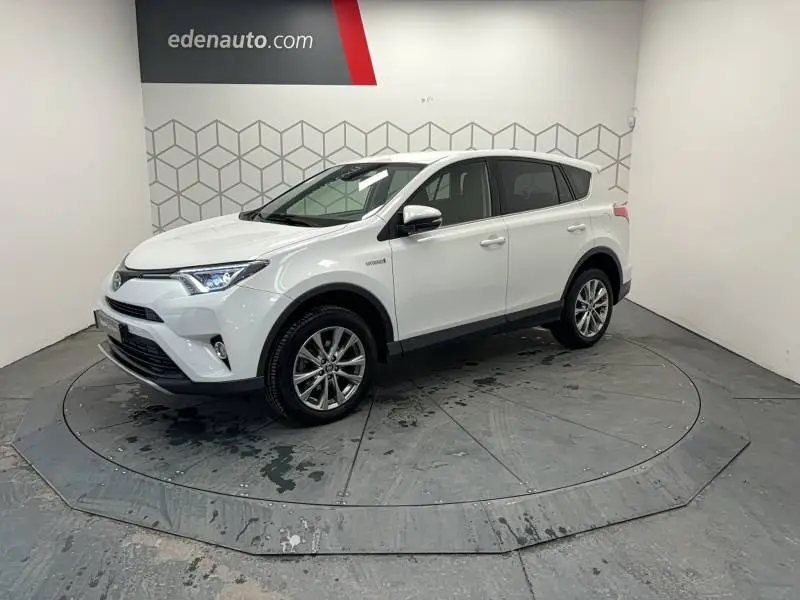 Photo 1 : Toyota Rav4 2017 Hybrid